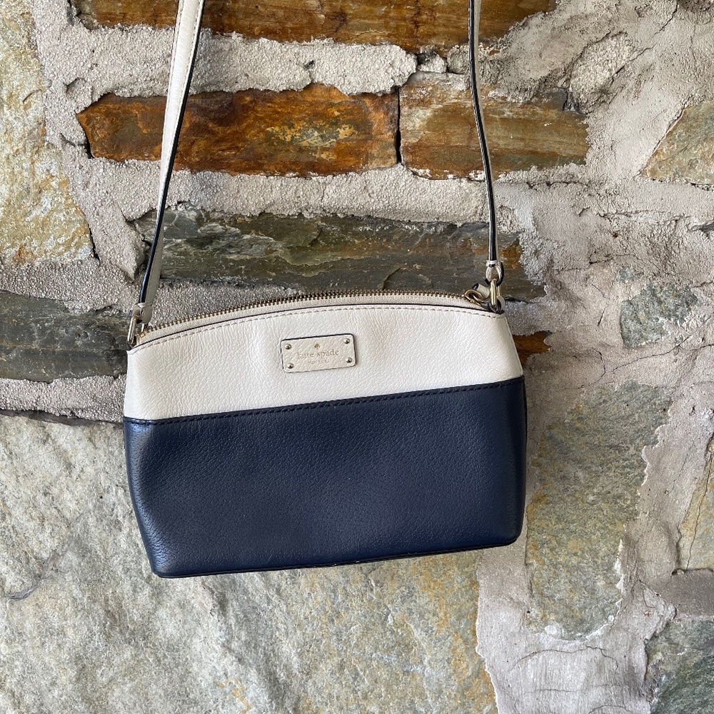 Kate Spade White & Navy Leather Crossbody Bag